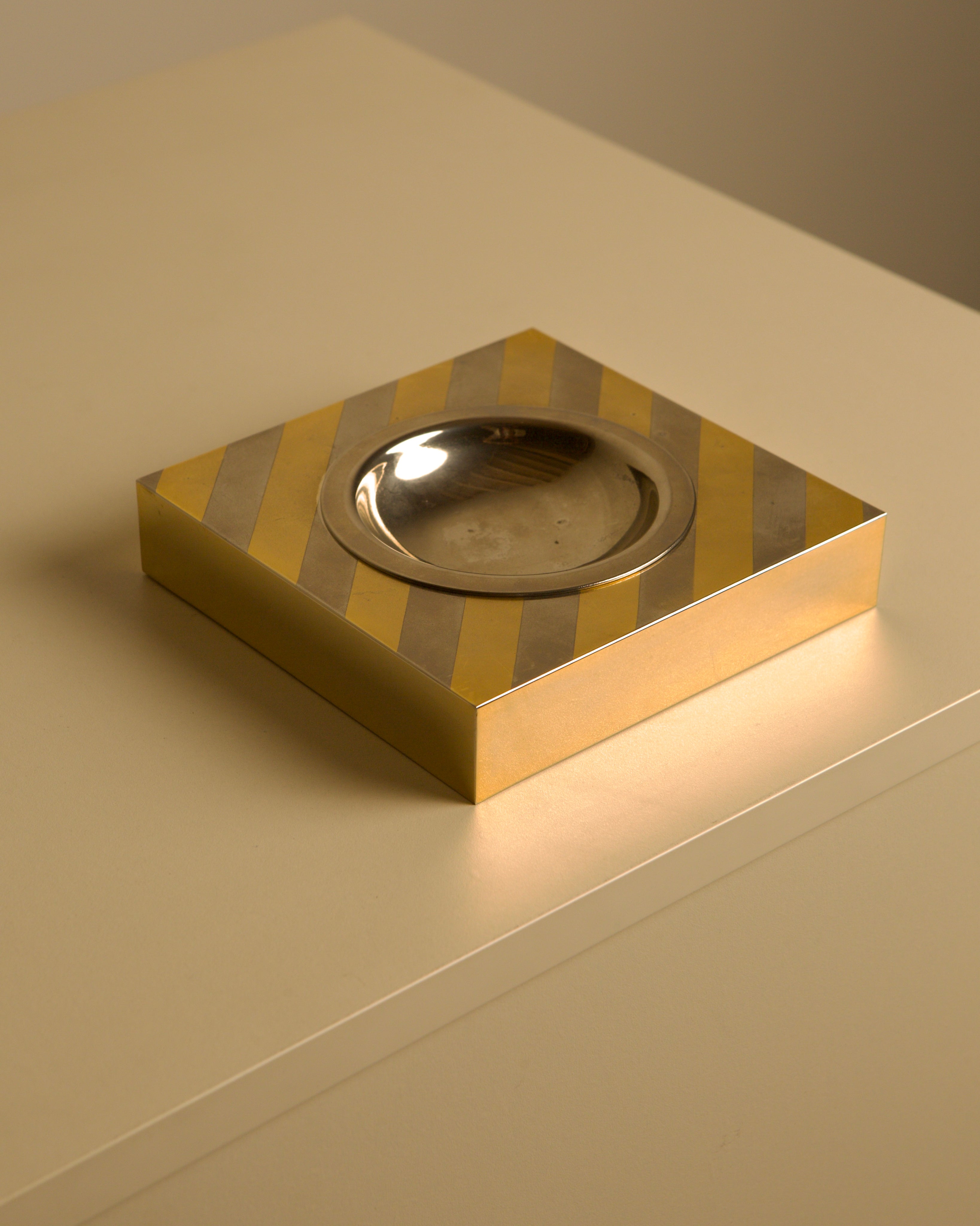 1970s Silver-Plated Metal Catchall - Image 2