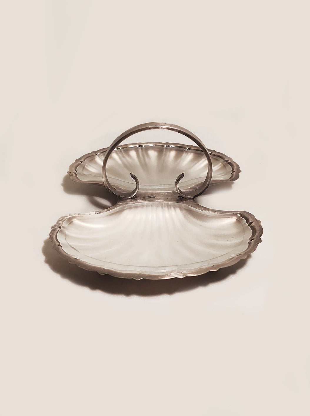 Double Shell Serving Tray